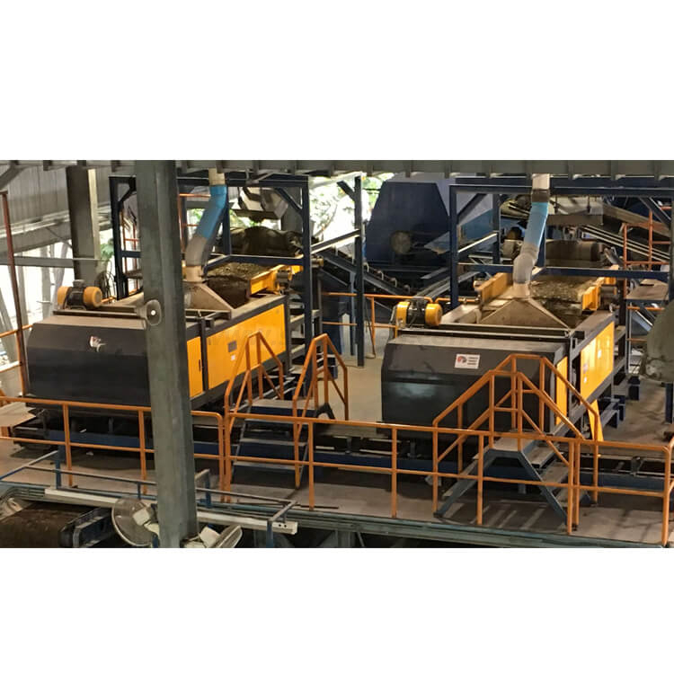 Eddy current separator used in glass scraps recycling plant for non-ferrous metal's removing of the waste glass cullet recycling