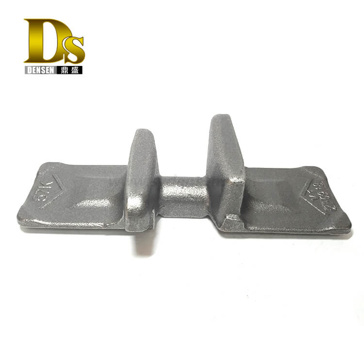 Densen customized precoated sand casting Ductile iron Crawler core iron for crawler crane track shoe